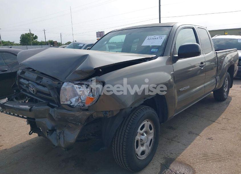 Photo 2 of 2010 Toyota Tacoma (VIN 5TETX4CN5AZ718975)
