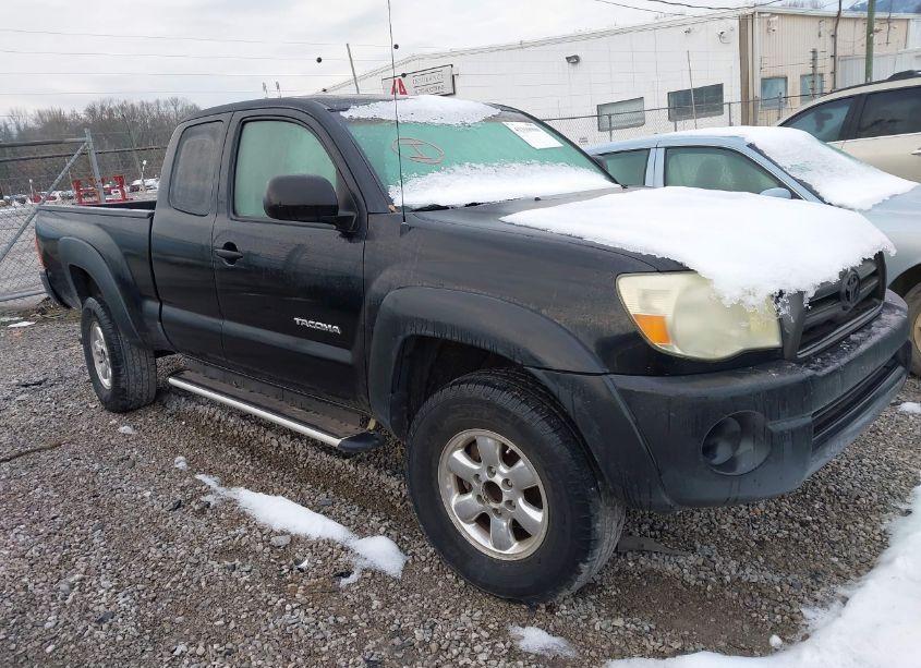2007 Toyota Tacoma PRERUNNER (VIN 5TETX62N27Z388167) main photo