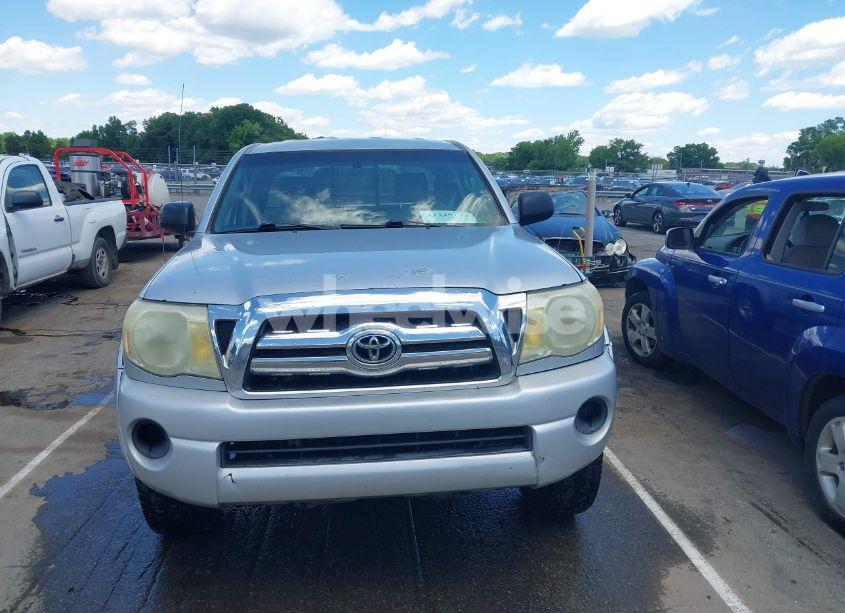 Photo 12 of 2005 Toyota Tacoma PRERUNNER (VIN 5TETX62N55Z085803)