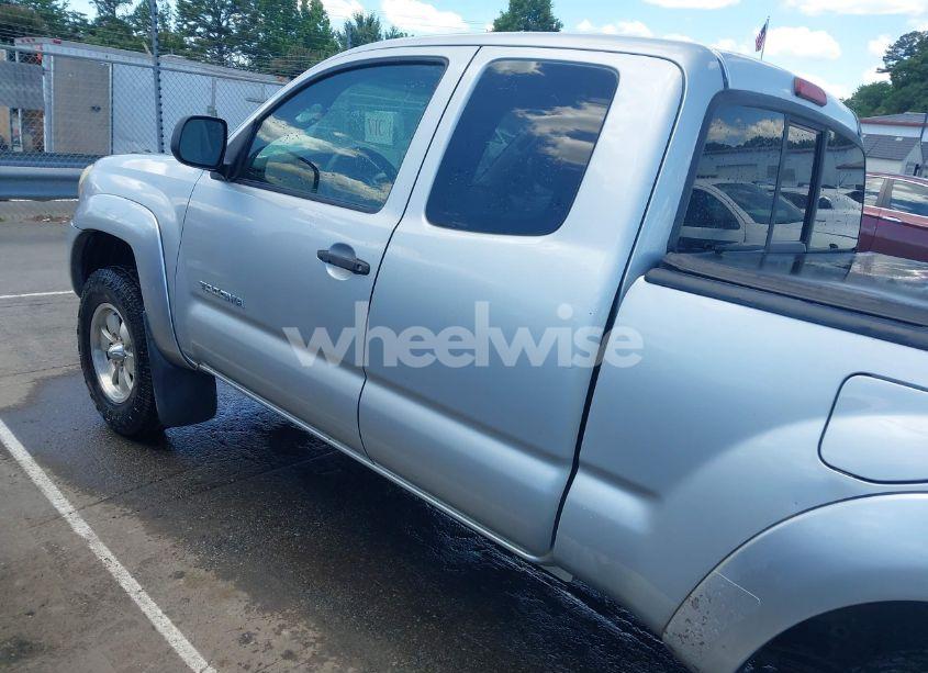 Photo 14 of 2005 Toyota Tacoma PRERUNNER (VIN 5TETX62N55Z085803)
