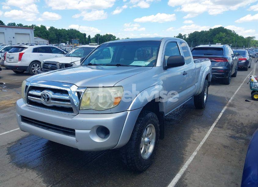 Photo 2 of 2005 Toyota Tacoma PRERUNNER (VIN 5TETX62N55Z085803)