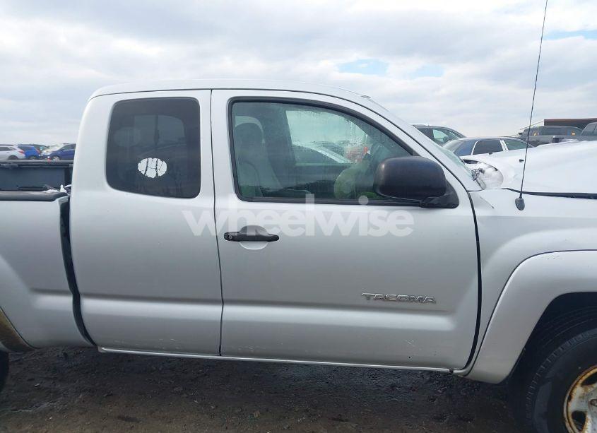 Photo 13 of 2005 Toyota Tacoma PRERUNNER (VIN 5TETX62N85Z121970)