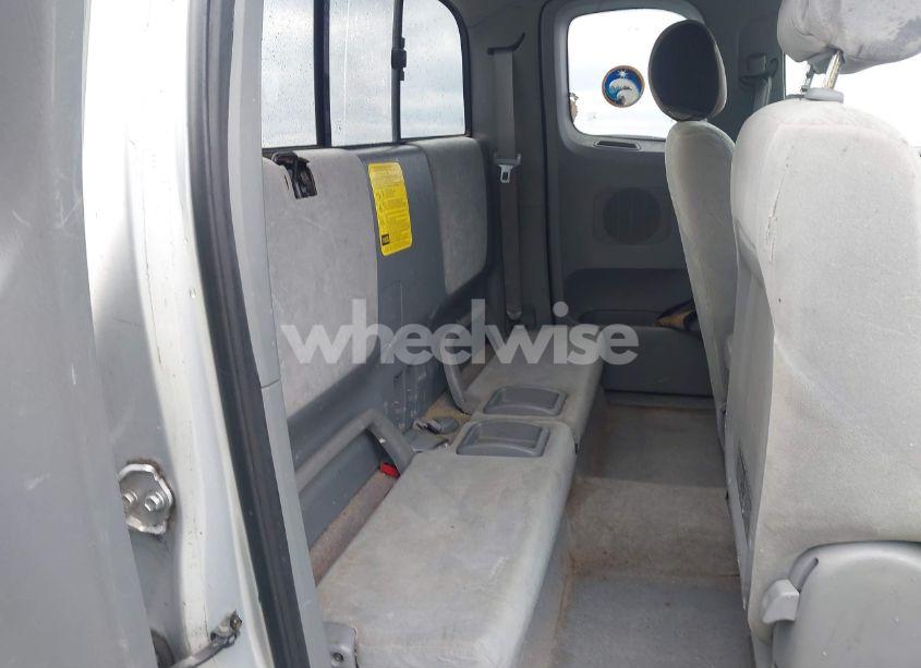 Photo 8 of 2005 Toyota Tacoma PRERUNNER (VIN 5TETX62N85Z121970)