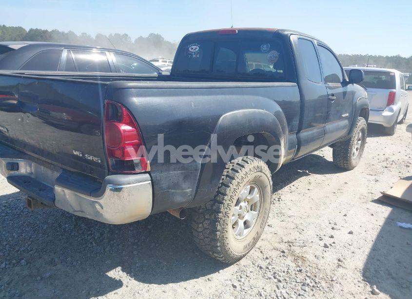 Photo 4 of 2006 Toyota Tacoma BASE V6 (VIN 5TEUU42N16Z162413)