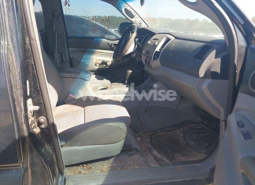 Photo 5 of 2006 Toyota Tacoma BASE V6 (VIN 5TEUU42N16Z162413)