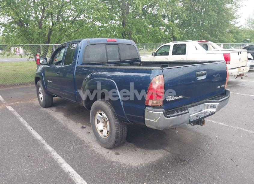 Photo 3 of 2006 Toyota Tacoma BASE V6 (VIN 5TEUU42N16Z235070)