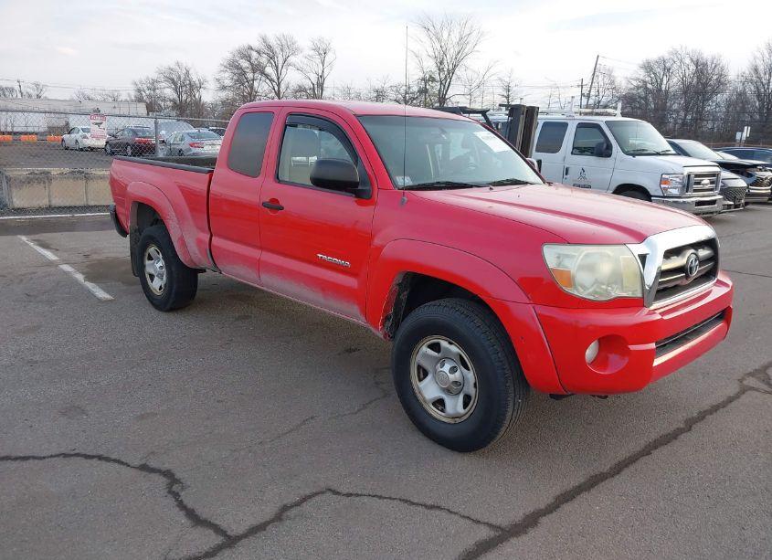 2006 Toyota Tacoma BASE V6 (VIN 5TEUU42N26Z263847) main photo