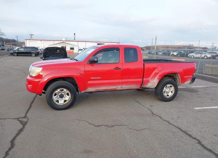 Photo 14 of 2006 Toyota Tacoma BASE V6 (VIN 5TEUU42N26Z263847)