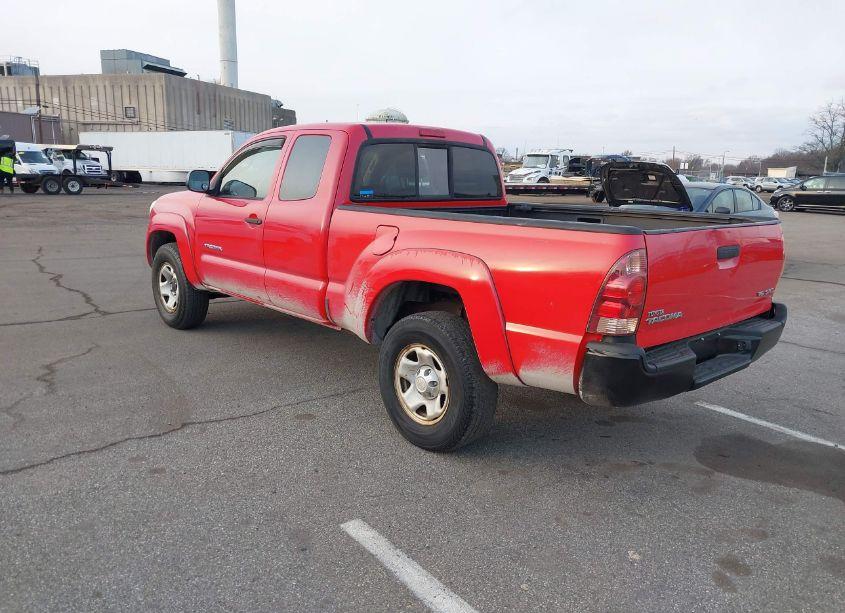 Photo 3 of 2006 Toyota Tacoma BASE V6 (VIN 5TEUU42N26Z263847)