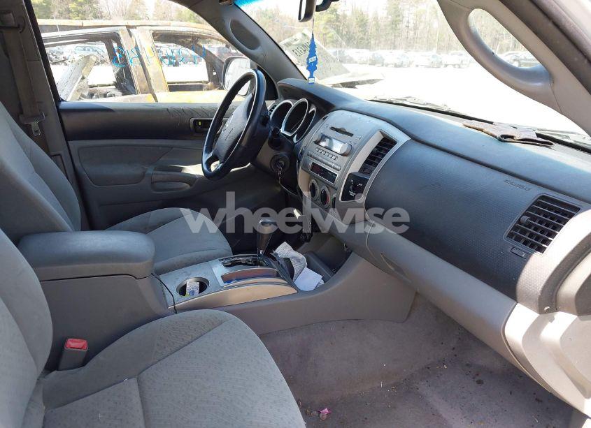 Photo 5 of 2007 Toyota Tacoma BASE V6 (VIN 5TEUU42N27Z362511)