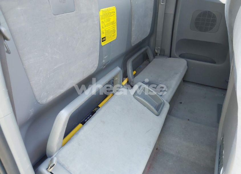 Photo 8 of 2007 Toyota Tacoma BASE V6 (VIN 5TEUU42N27Z362511)