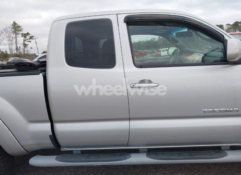 Photo 13 of 2007 Toyota Tacoma ACCESS CAB (VIN 5TEUU42N27Z368793)