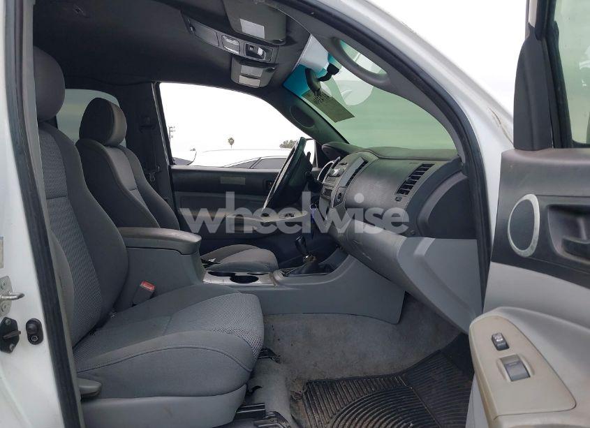 Photo 5 of 2008 Toyota Tacoma BASE V6 (VIN 5TEUU42N28Z531007)