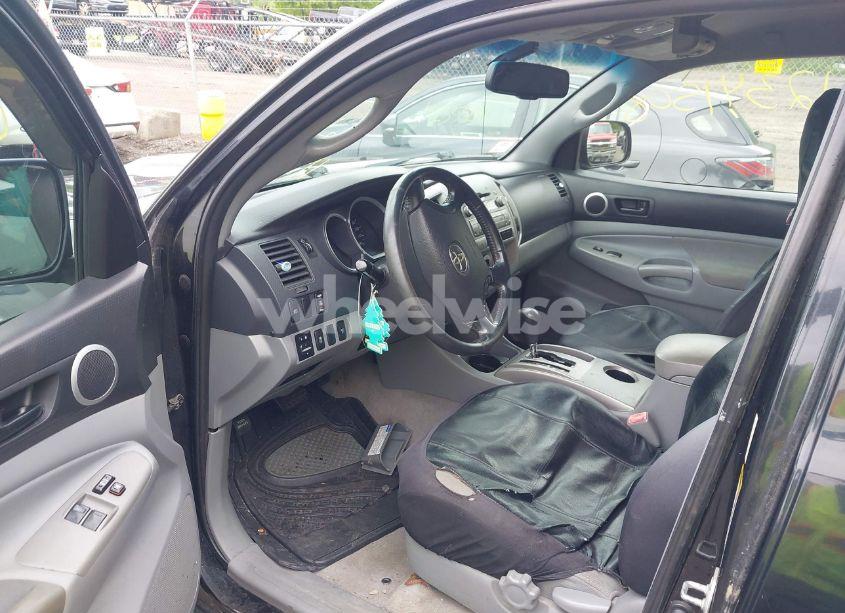 Photo 5 of 2009 Toyota Tacoma BASE V6 (VIN 5TEUU42N29Z595971)