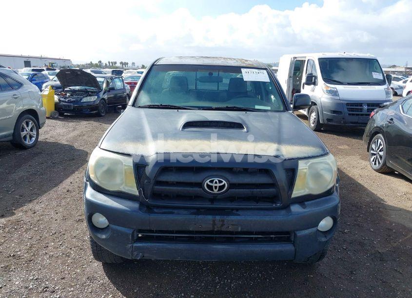 Photo 12 of 2005 Toyota Tacoma BASE V6 (VIN 5TEUU42N35Z135681)