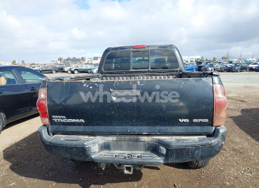 Photo 16 of 2005 Toyota Tacoma BASE V6 (VIN 5TEUU42N35Z135681)
