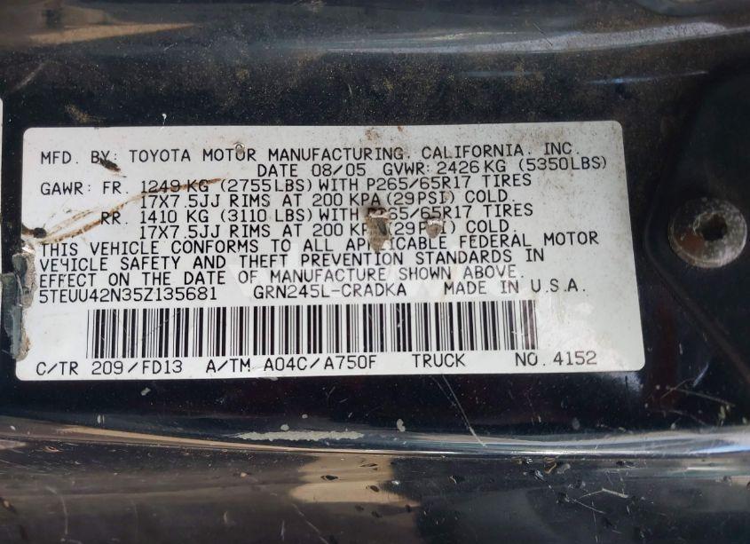 Photo 9 of 2005 Toyota Tacoma BASE V6 (VIN 5TEUU42N35Z135681)