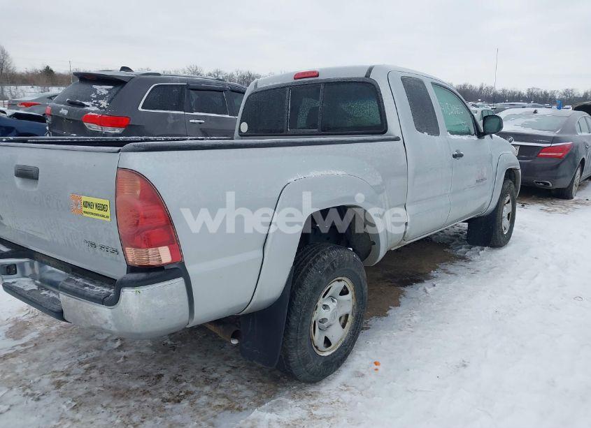 Photo 4 of 2006 Toyota Tacoma BASE V6 (VIN 5TEUU42N36Z293472)