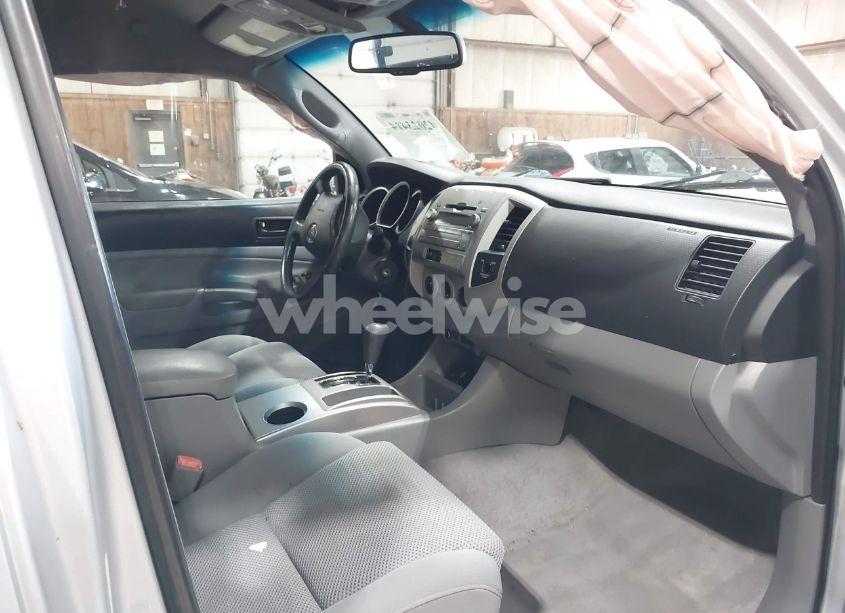 Photo 5 of 2009 Toyota Tacoma BASE V6 (VIN 5TEUU42N39Z608517)