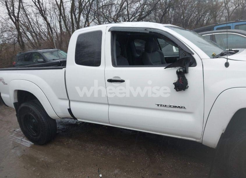 Photo 13 of 2006 Toyota Tacoma ACCESS CAB (VIN 5TEUU42N46Z203293)