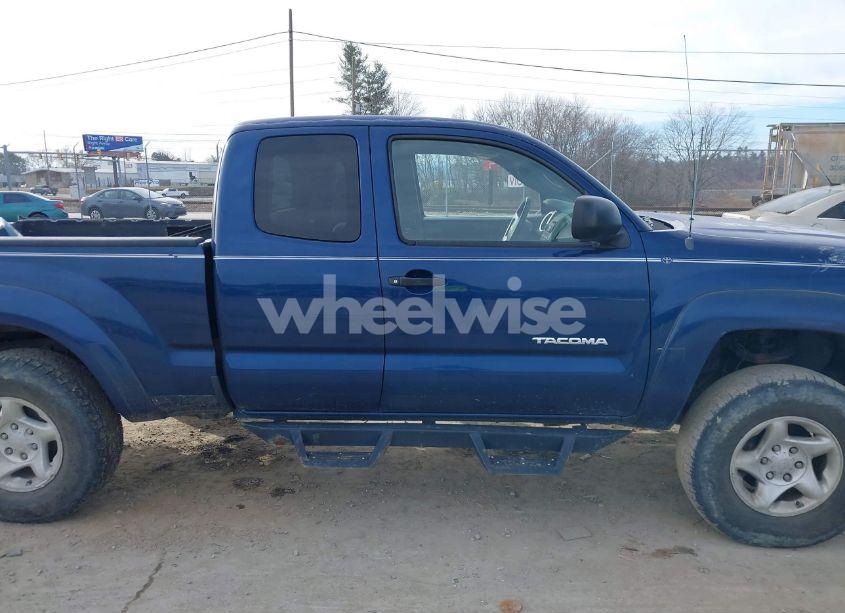 Photo 13 of 2006 Toyota Tacoma BASE V6 (VIN 5TEUU42N46Z247343)