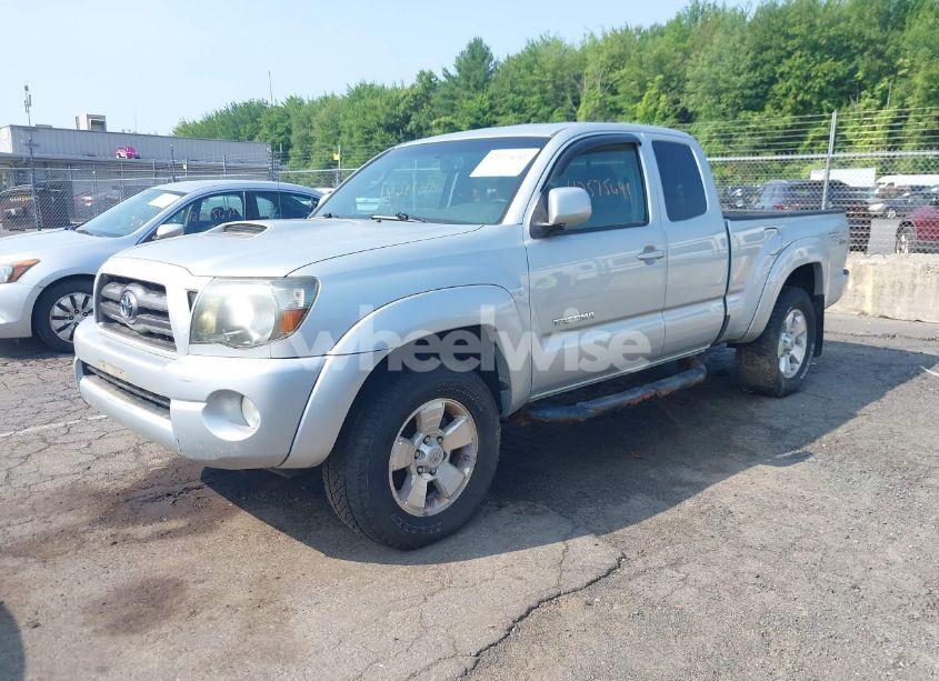 Photo 2 of 2009 Toyota Tacoma BASE V6 (VIN 5TEUU42N49Z608168)