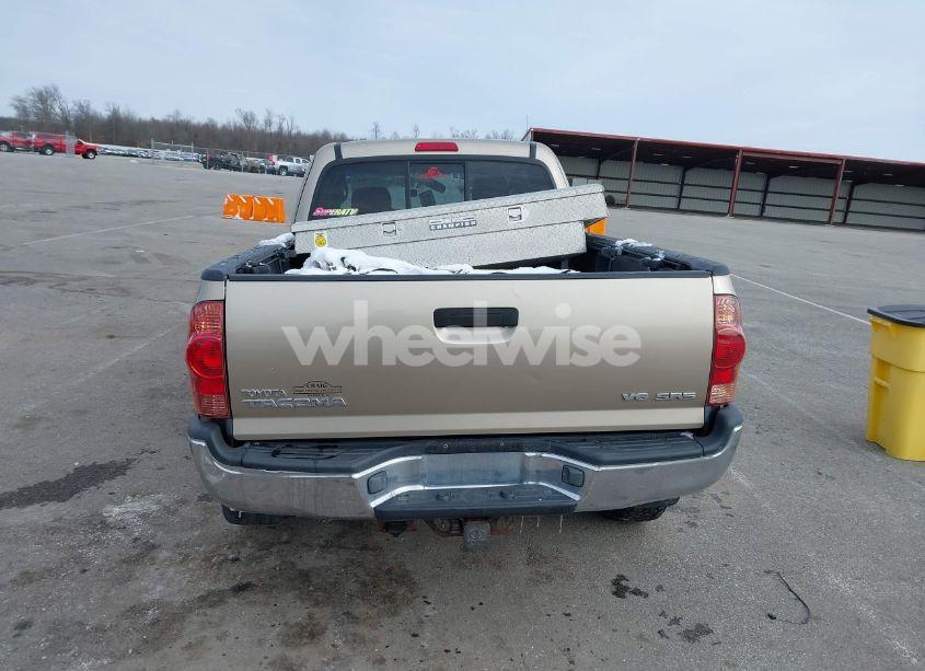 Photo 17 of 2005 Toyota Tacoma ACCESS CAB (VIN 5TEUU42N55Z003392)
