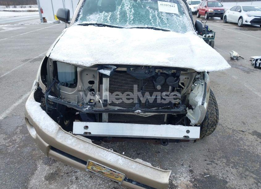 Photo 6 of 2005 Toyota Tacoma ACCESS CAB (VIN 5TEUU42N55Z003392)