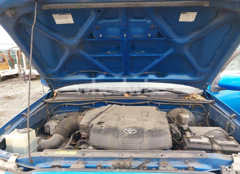 Photo 10 of 2005 Toyota Tacoma BASE V6 (VIN 5TEUU42N55Z006079)