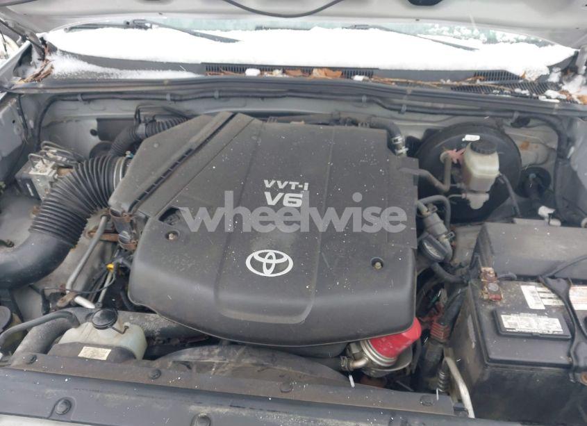 Photo 10 of 2005 Toyota Tacoma ACCESS CAB (VIN 5TEUU42N55Z030561)