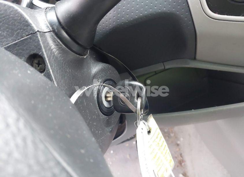 Photo 11 of 2005 Toyota Tacoma ACCESS CAB (VIN 5TEUU42N55Z030561)