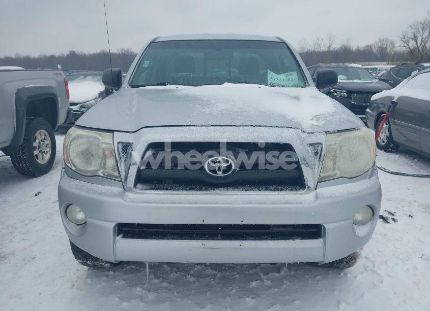 Photo 13 of 2005 Toyota Tacoma ACCESS CAB (VIN 5TEUU42N55Z030561)