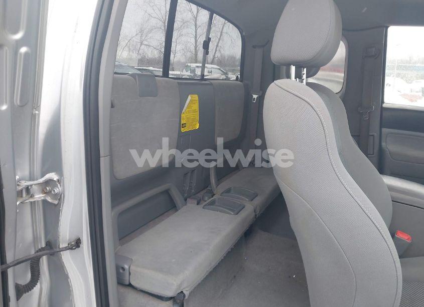 Photo 8 of 2005 Toyota Tacoma ACCESS CAB (VIN 5TEUU42N55Z030561)