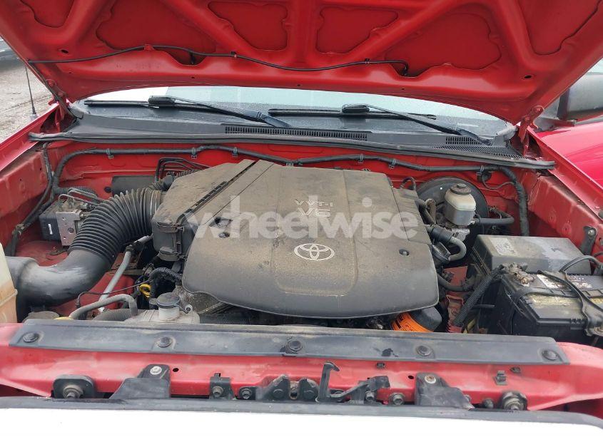 Photo 10 of 2006 Toyota Tacoma BASE V6 (VIN 5TEUU42N66Z241527)