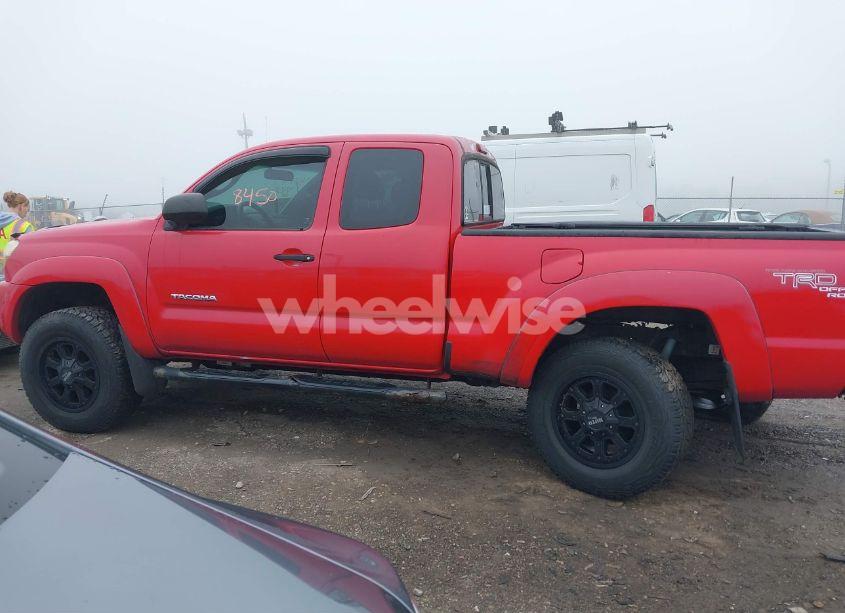 Photo 14 of 2006 Toyota Tacoma BASE V6 (VIN 5TEUU42N66Z241527)