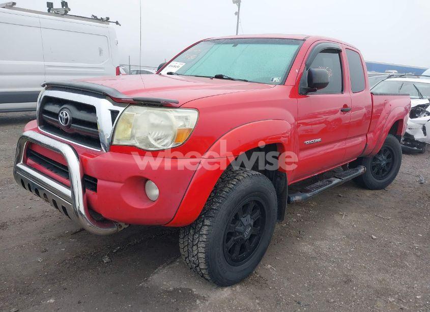 Photo 2 of 2006 Toyota Tacoma BASE V6 (VIN 5TEUU42N66Z241527)