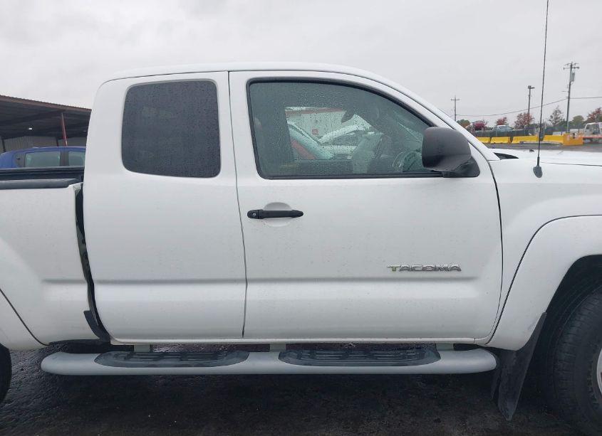 Photo 13 of 2007 Toyota Tacoma BASE V6 (VIN 5TEUU42N67Z376007)