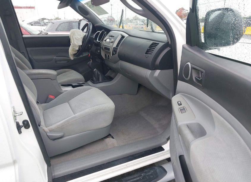 Photo 5 of 2007 Toyota Tacoma BASE V6 (VIN 5TEUU42N67Z376007)