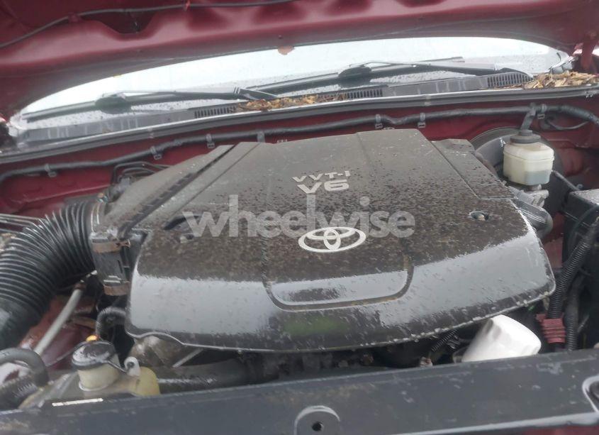 Photo 10 of 2005 Toyota Tacoma BASE V6 (VIN 5TEUU42N75Z051864)