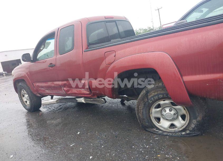 Photo 6 of 2005 Toyota Tacoma BASE V6 (VIN 5TEUU42N75Z051864)