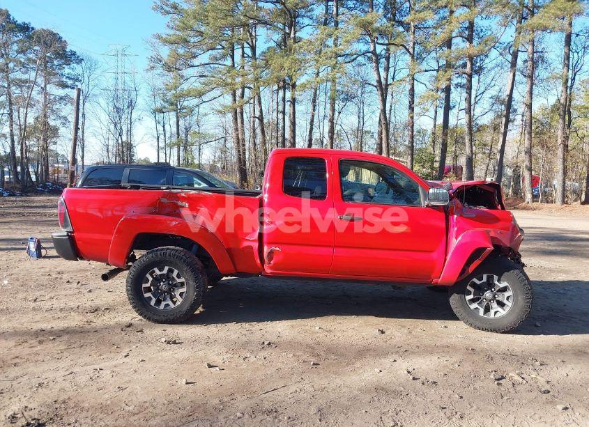 Photo 14 of 2005 Toyota Tacoma ACCESS CAB (VIN 5TEUU42N75Z129611)
