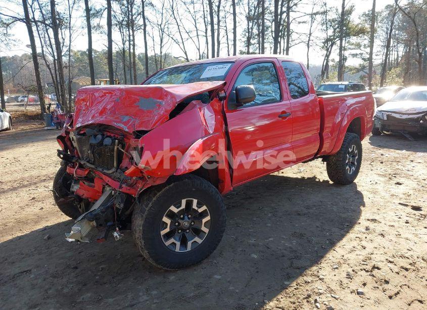 Photo 2 of 2005 Toyota Tacoma ACCESS CAB (VIN 5TEUU42N75Z129611)