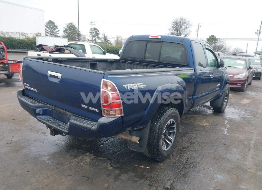 Photo 4 of 2006 Toyota Tacoma BASE V6 (VIN 5TEUU42N76Z179989)