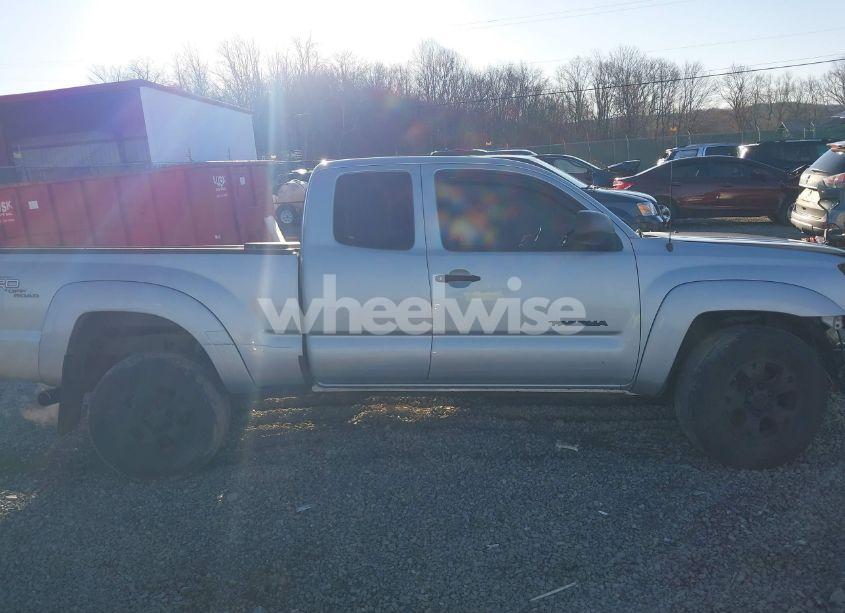 Photo 13 of 2006 Toyota Tacoma ACCESS CAB (VIN 5TEUU42N76Z213509)