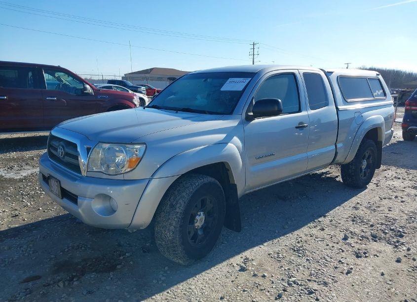 Photo 2 of 2008 Toyota Tacoma ACCESS CAB (VIN 5TEUU42N78Z520049)