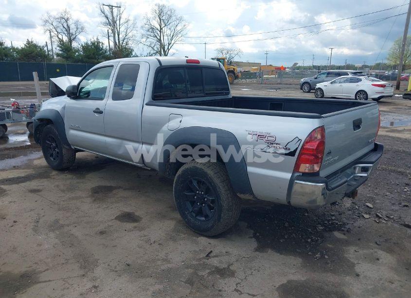 Photo 3 of 2008 Toyota Tacoma BASE V6 (VIN 5TEUU42N78Z570546)