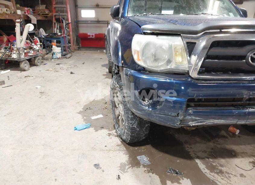 Photo 6 of 2005 Toyota Tacoma ACCESS CAB (VIN 5TEUU42N85Z040288)