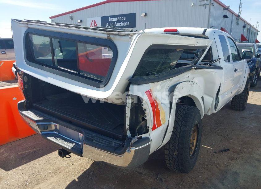 Photo 4 of 2005 Toyota Tacoma BASE V6 (VIN 5TEUU42N85Z084727)