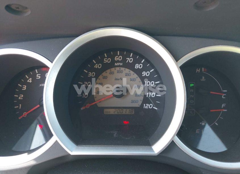 Photo 7 of 2005 Toyota Tacoma BASE V6 (VIN 5TEUU42N85Z084727)