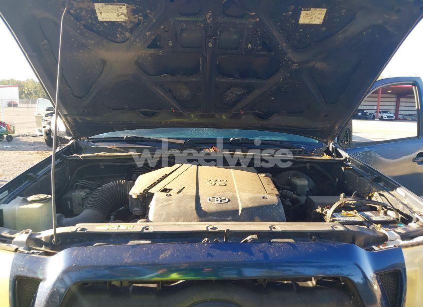 Photo 10 of 2006 Toyota Tacoma BASE V6 (VIN 5TEUU42N86Z174218)